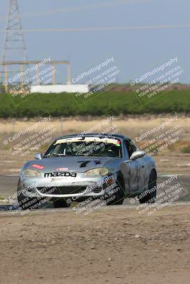 media/Apr-30-2022-CalClub SCCA (Sat) [[98b58ad398]]/Group 5/Race (Outside Grapevine)/